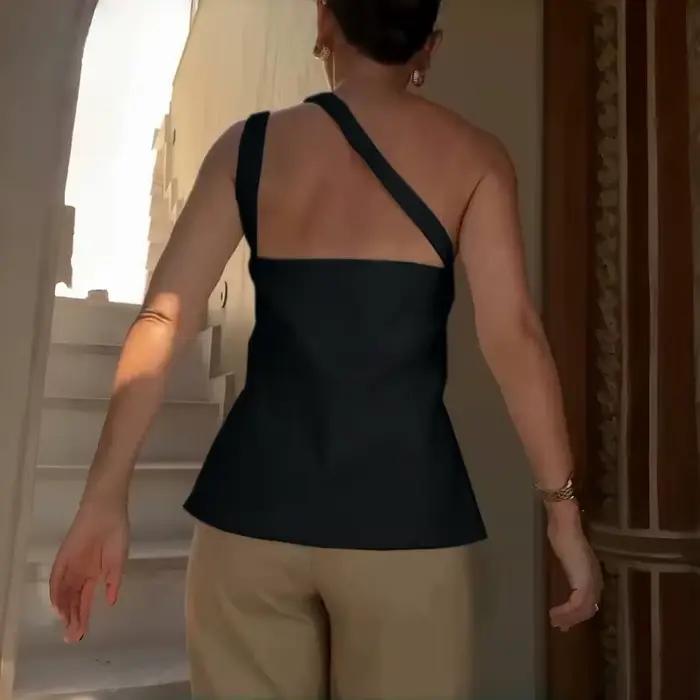 Haut asymétrique élégant cryptographique avec crochet et oeil