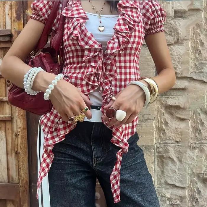 T-Shirt à carreaux rouge pour femmes