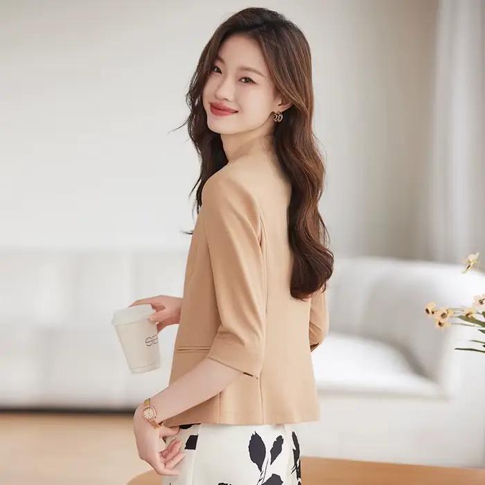 Blazer élégant kaki pour femme