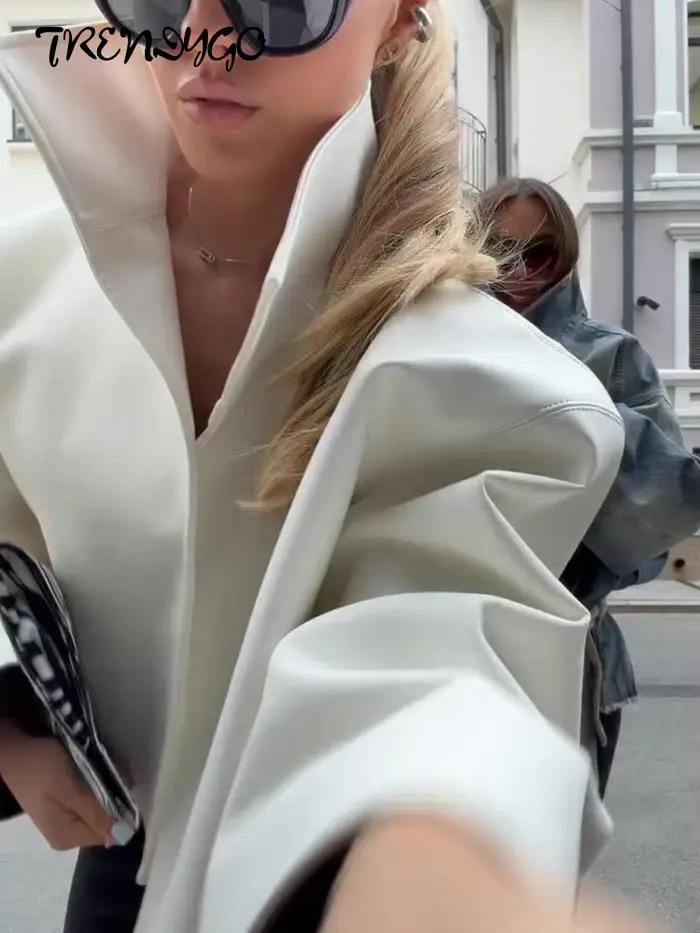 Veste courte oversize en similicuir à col roulé pour femme, vêtement d'extérieur chic, coupe ample, streetwear tendance, soirée élégante, polyester doux, style high street
