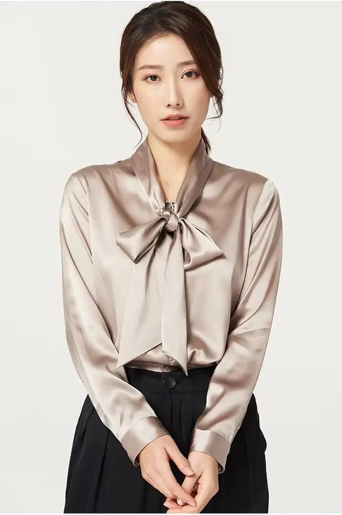 Chemise à lacets pour femmes