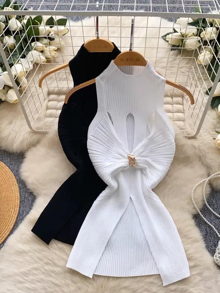 2025 nouveau noir blanc couleur bloc haut en tricot femmes découpé torsion avant métal décor mince