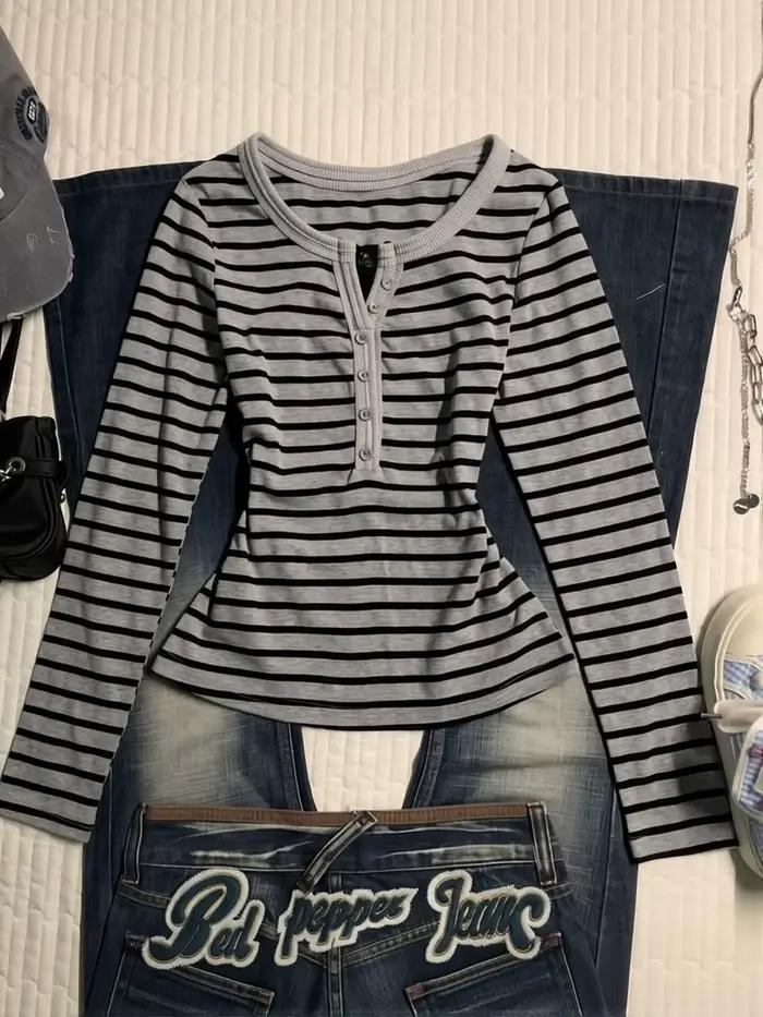 Haut rayé à manches longues pour femme