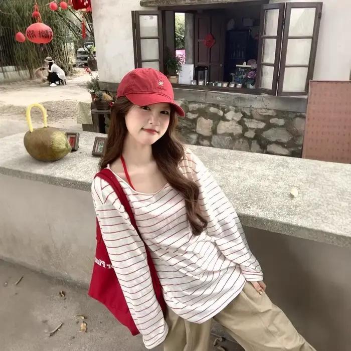 Chemisier T-shirt rayé rouge et blanc pour femme
