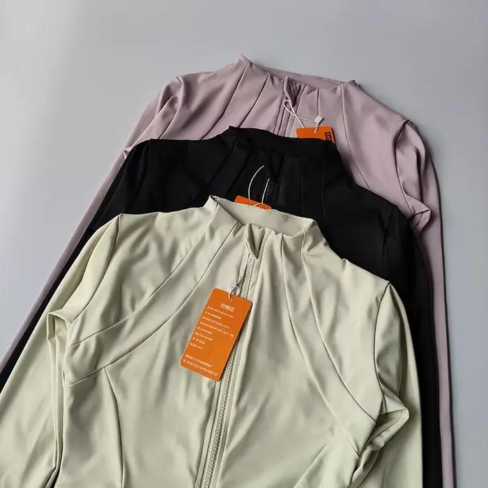 Veste de sport pour femmes