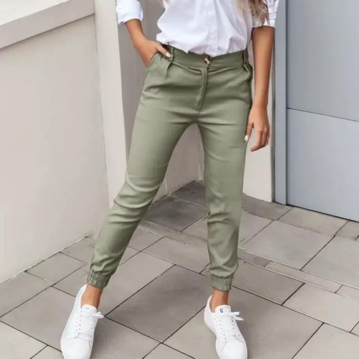 Pantalons pour femmes 2025