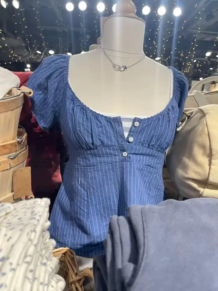 T-shirts Blouses Rayées Bleues pour Femmes – Décontractées