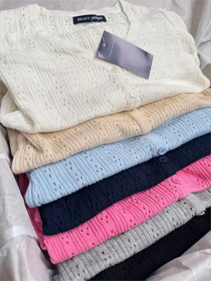 T-shirt en coton à manches longues pour femme, tricoté ajouré, col en V, style basique simple, doux, vintage, mignon, crop top Y2K, collection printemps