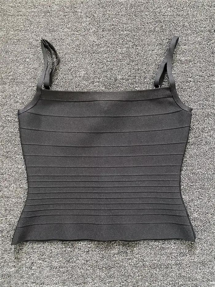 Photos réelles : Nouveaux hauts moulants à rayures pour femmes, collection été 2026, avec bretelles