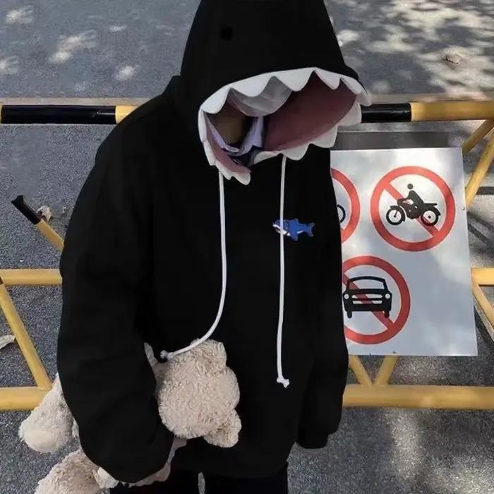 Sweat-shirt à capuche en polaire à manches longues avec cordon de serrage, motif requin, coupe ample