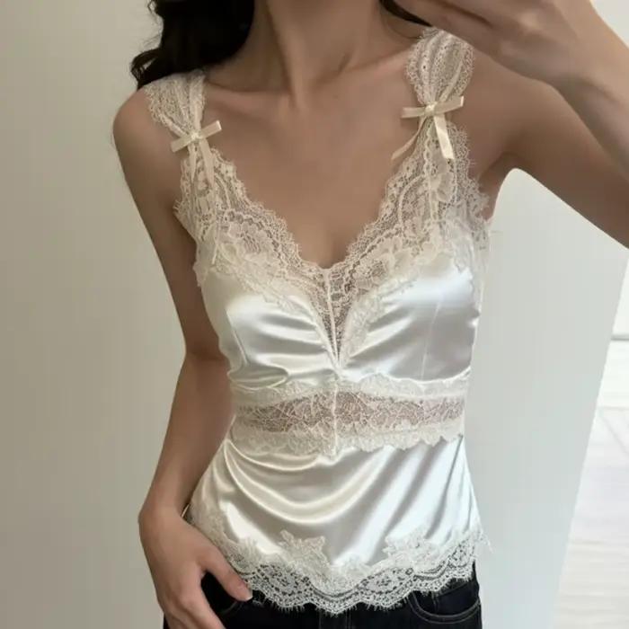 Débardeur court en Satin de soie pour femmes, garniture en dentelle, bretelles Spaghetti, Peplum, co