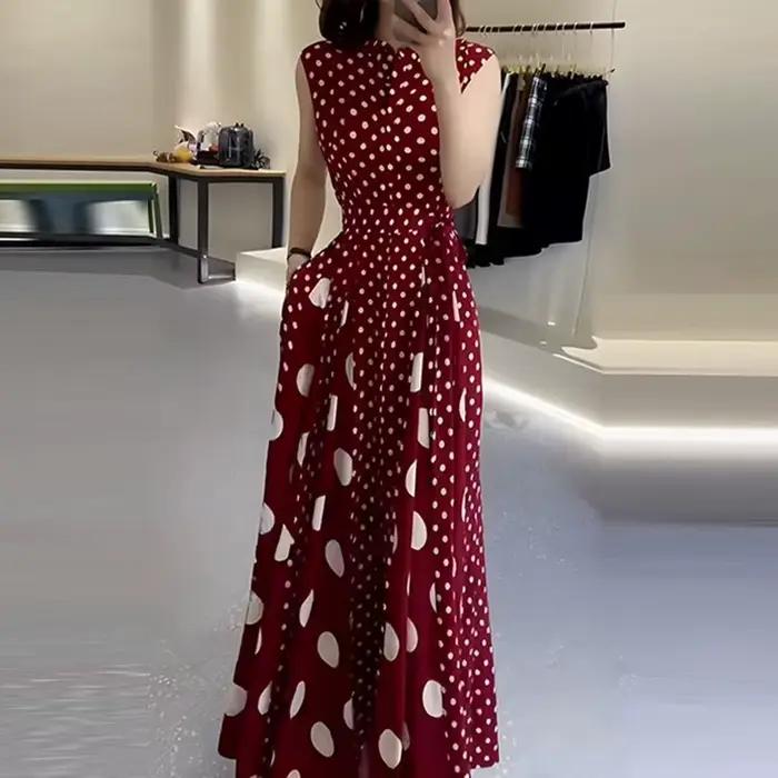 Vêtements pour femmes, été 2021, haut de gamme, pause café, paramètres formels français, robe rouge