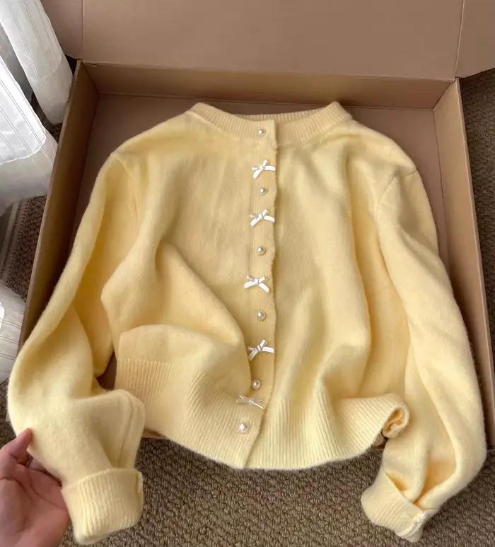 Pull à manches longues et boutons en perles pour femme, Style doux, col rond, avec nœud doux, mantea