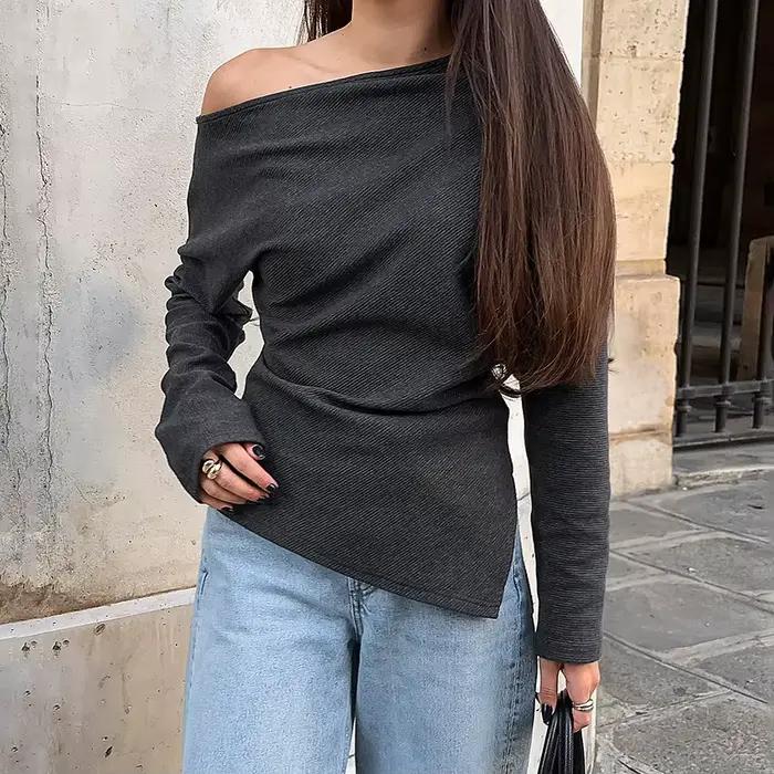 Nouveau haut épaules dénudées au style tendance et sexy, haut polyvalent pour femme