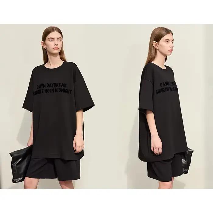 T-shirts minimalistes AMII pour femmes, nouvelle collection automne 2025, col rond, broderie lettres