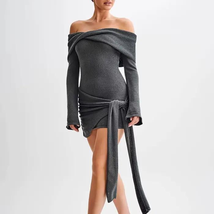 Robe pull tricotée 2026 pour femme, mini-robe tendance à lacets et épaules dénudées, unie, ajustée,