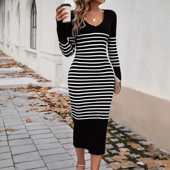 Robe pull slim et sexy automne/hiver 2025 avec rayures contrastées en V profond