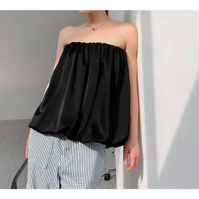 Mode fille sexy sans bretelles qui convient à toutes les occasions. Haut sans manches