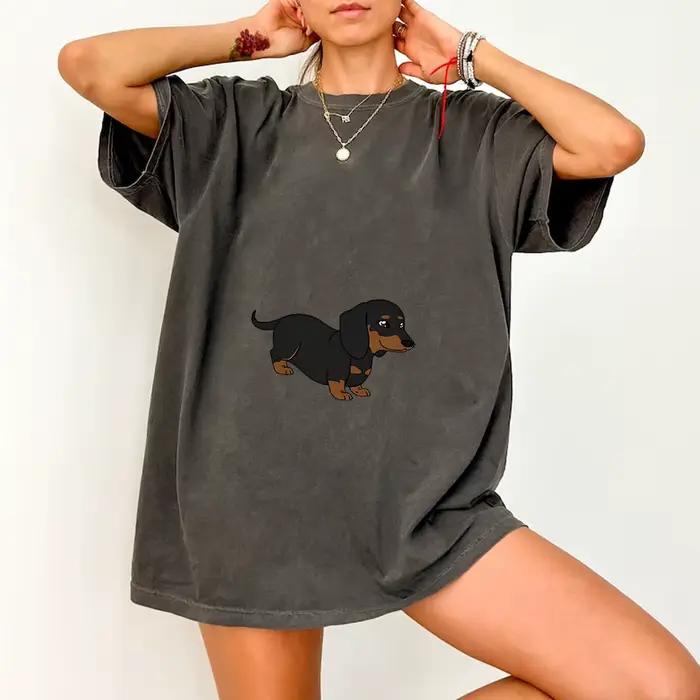 T-shirt à manches courtes pour femme avec motif de chien teckel mignon
