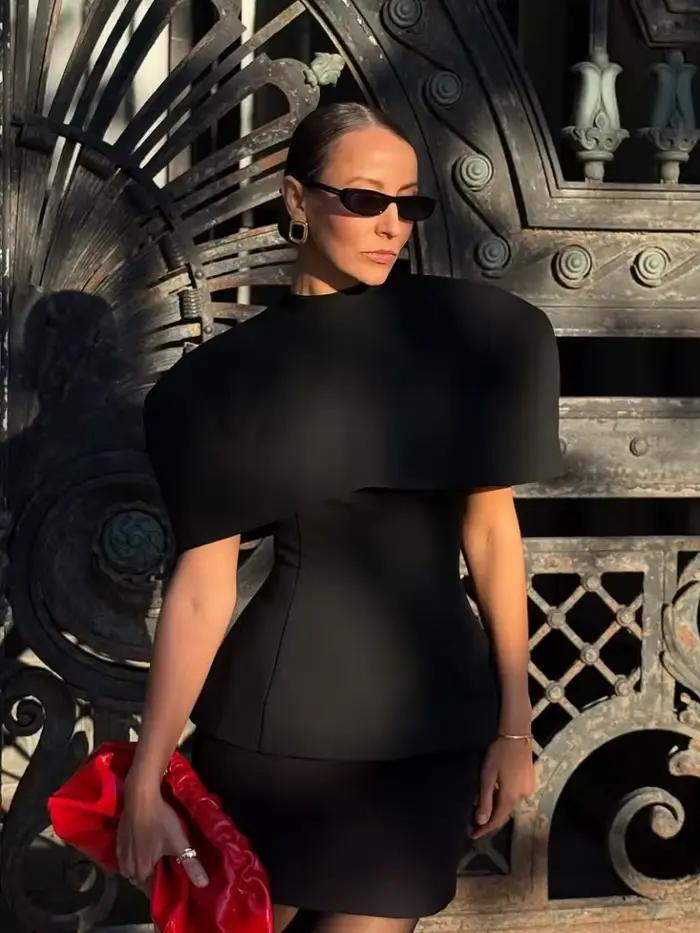 Femmes Chic haut 2 pièces ensemble élégant col montant Cape sans manches mince épaules nues