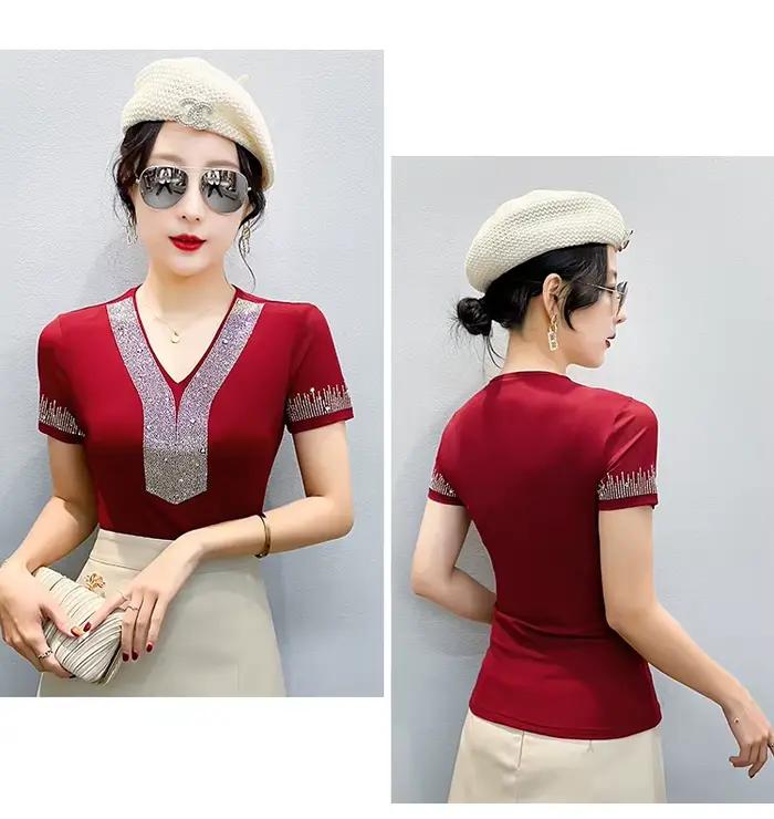 T-shirt en polyester à col en V orné de strass pour femmes élégantes, coupe ajustée, haut décontracté pour les occasions estivales