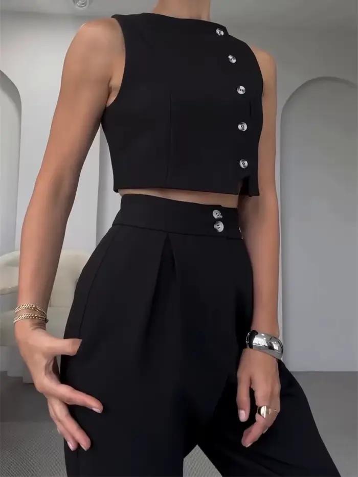 Ensemble deux pièces chic pour femmes de bureau : haut court sans manches à simple boutonnage et pantalon capri crayon