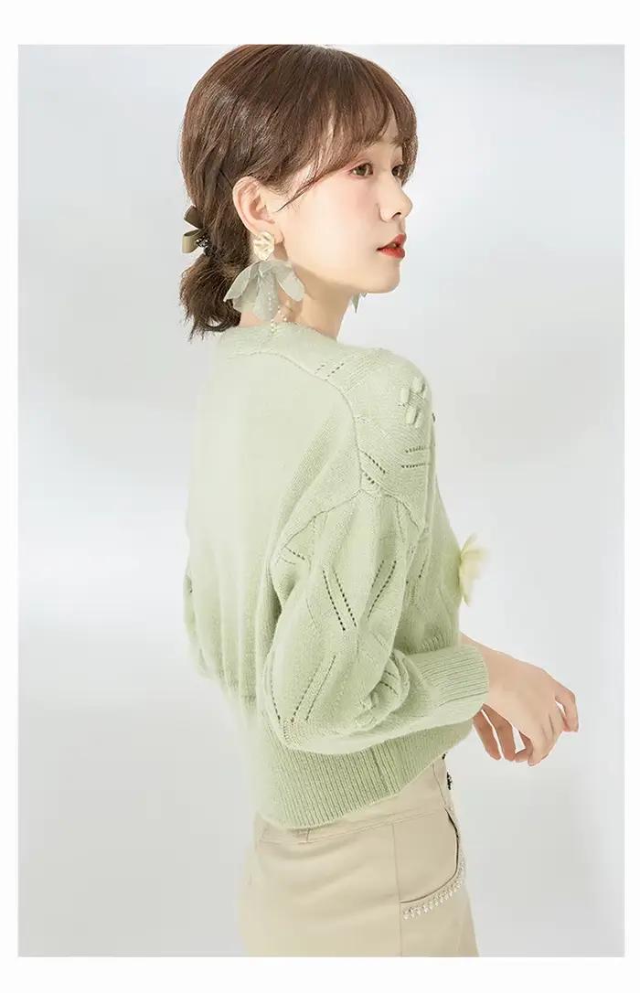 Cardigan court vert à fleurs pour femme