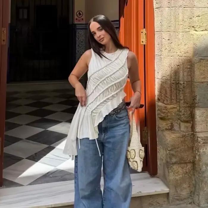 Nouvelle Blouse Gilet d'Été Femme 2026 Tendance Beige Élégante Asymétrique Hauts