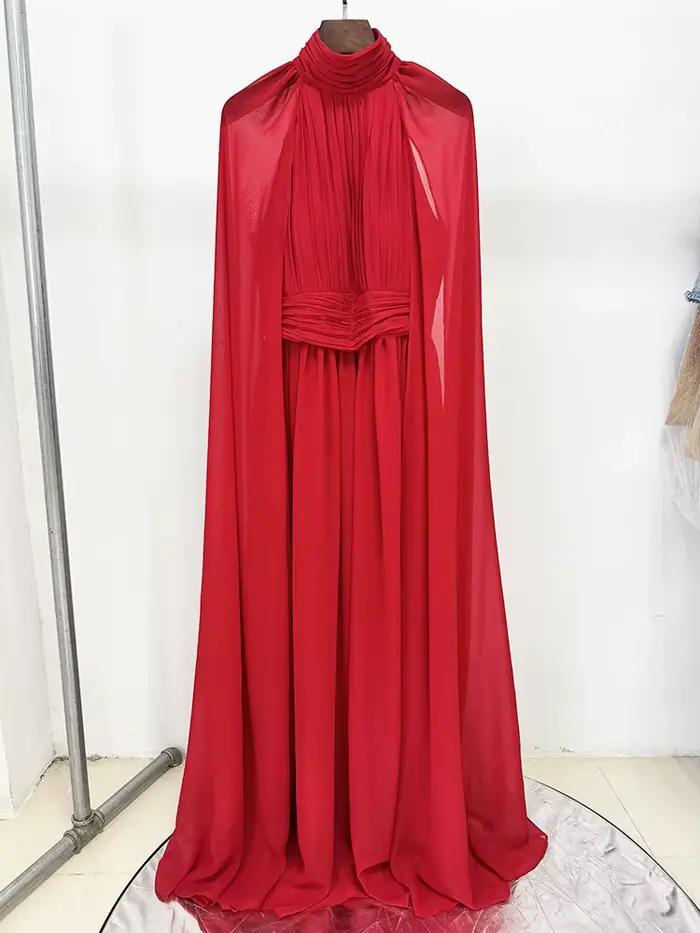 Robe de soirée rouge en mousseline de soie