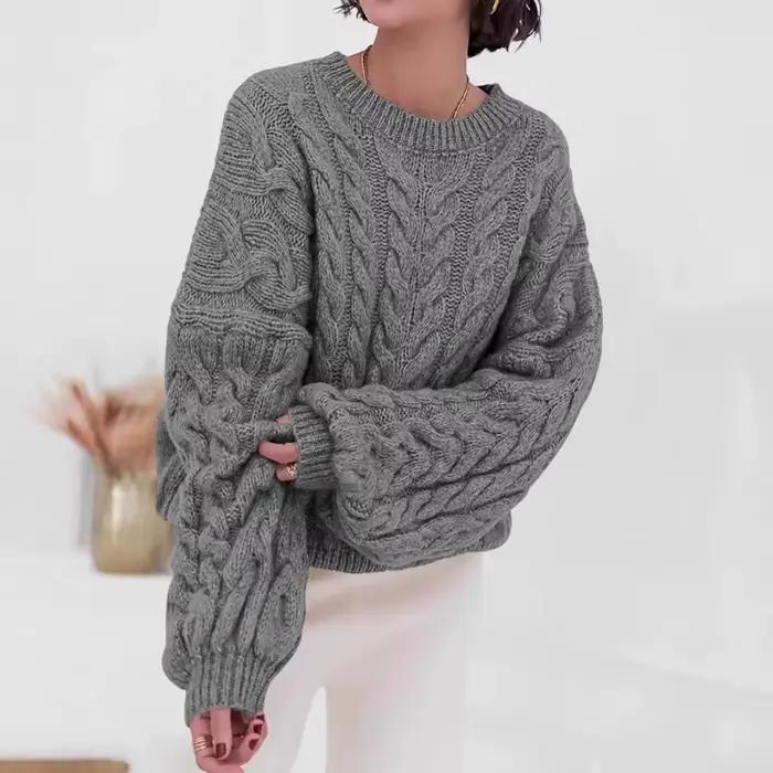 Pull en polyester décontracté à col rond et manches longues pour femmes, adapté aux activités sportives et aux journées automnales
