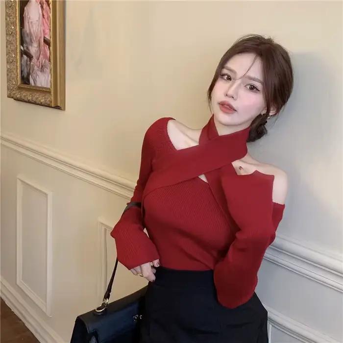 Pull à manches longues et col licou pour filles