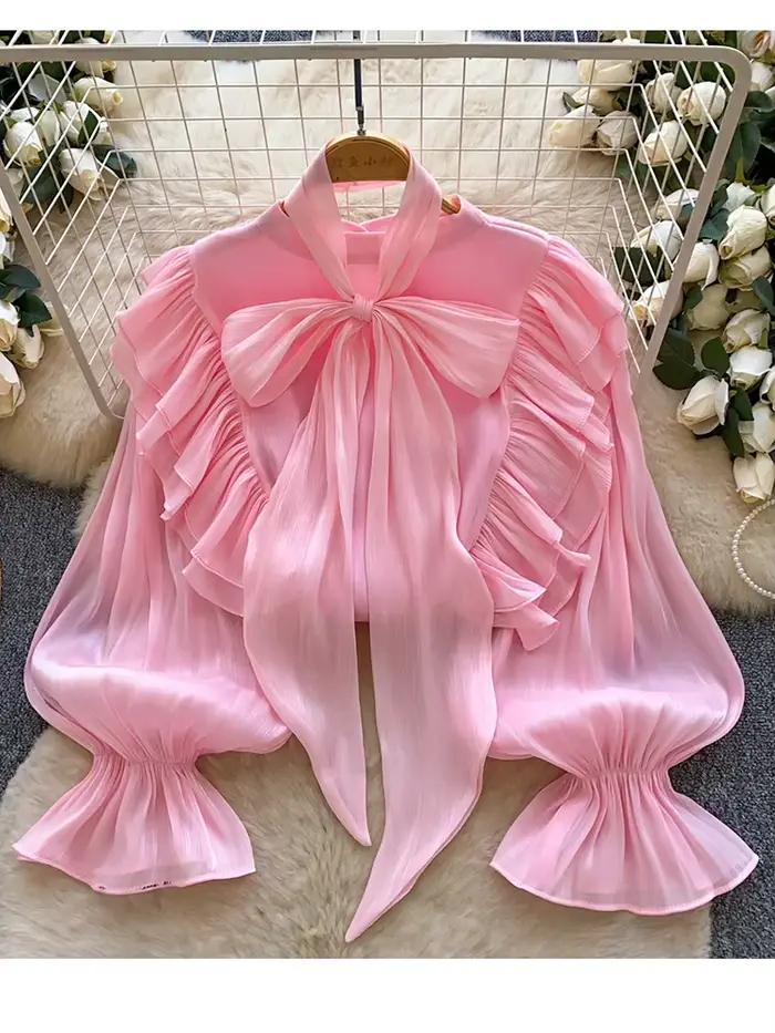 Chemisier élégant pour femme en mousseline avec nœud décoratif et ourlet à volants