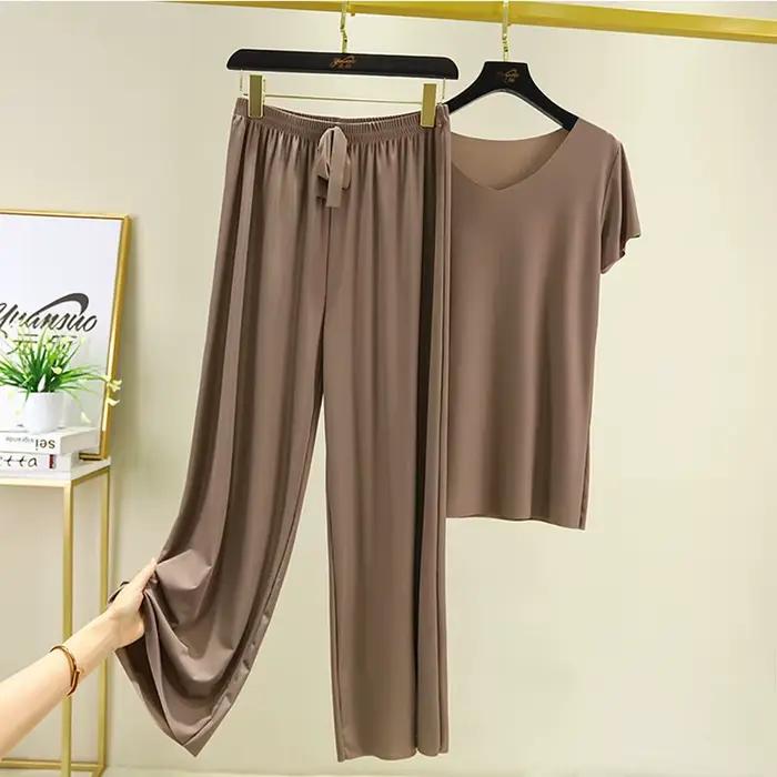 Ensemble deux pièces femme : haut et pantalon – Nouvelle collection été 2026 – Tenue décontractée et élégante pour les
