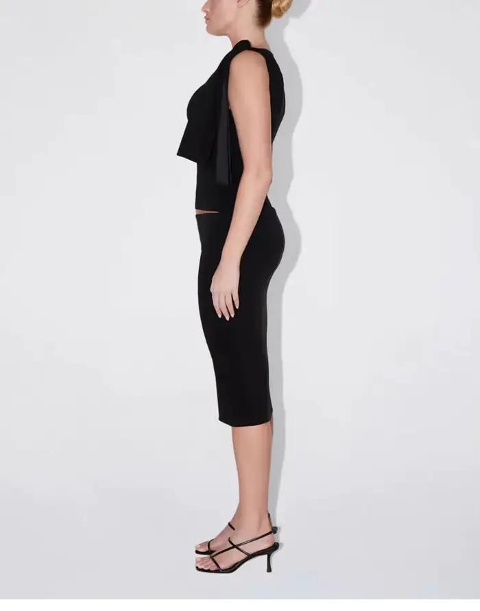 KHY Kylie's asymétrique épaule inclinée camisole coupe ajustée espace haut en coton pour les femmes