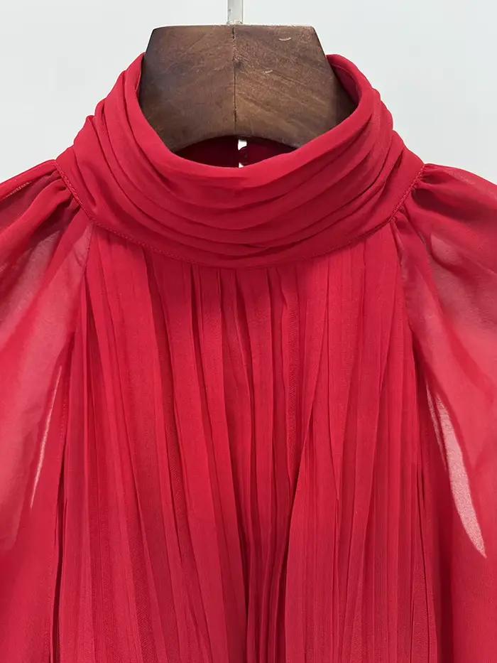 Robe de soirée rouge en mousseline de soie