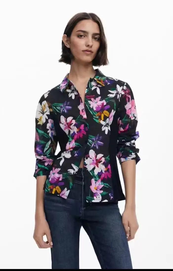 Nouveau pull tricoté asymétrique à col rond imprimé espagnol pour une commande originale d'exportation