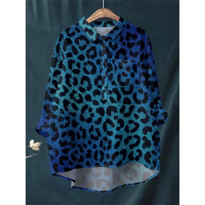 Chemise surdimensionnée à imprimé léopard bleu pour femmes, chemisier décontracté ample à manches longues et col demi-bouton avec poche, hauts confortables pour occasions spéciales