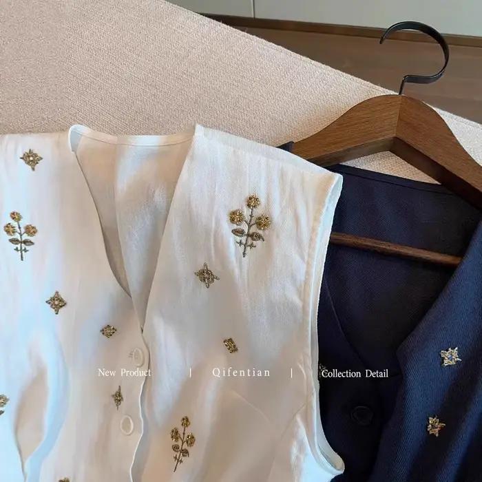 Débardeur Femme Sans Manches Col V Ample Été Tendance Coton Lin Uni Boutonnage Simple Broderie Vintage Camisole