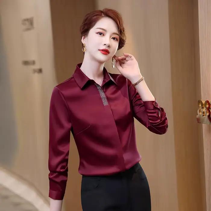 Chemise bleu marine à manches longues en mousseline de soie pour femme