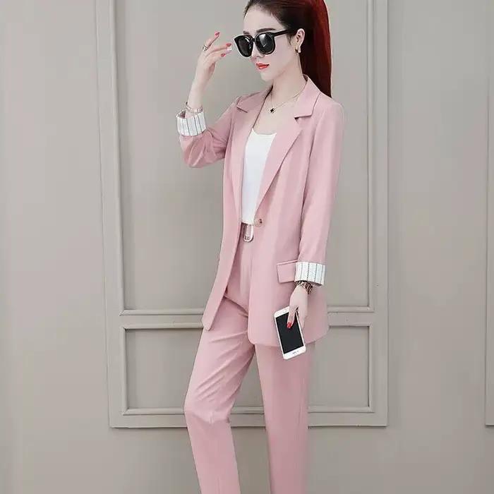 Costume deux pièces blazer et pantalon crayon pour femme, élégant et confortable, style bureau dame, couleur rose irritant, occasionnels spéciaux et tenues de bureau