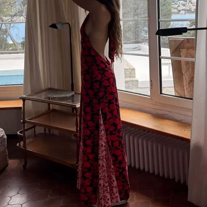 Robe d'été imprimée à col suspendu
