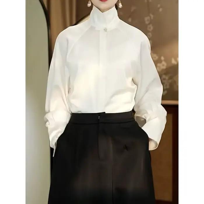 Chemise à col mandarin pour femme avec boutons-pression