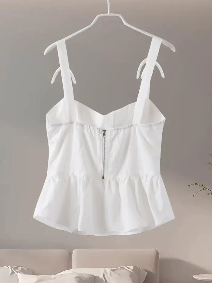 Haut à lacets pour femme avec ourlet à volants et fermeture éclair française style fairycore pour occassions romantiques et streetwear