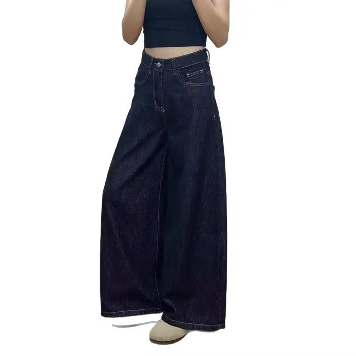 Jean taille haute à jambe large pour femme