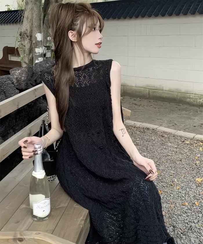 Cardigan long sans manches en crochet style bohème pour femme