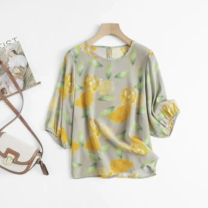 Chemise en soie de mûrier 100% à col rond, ample et polyvalente pour femmes, idéale pour le bureau et les journées printanières et estivales