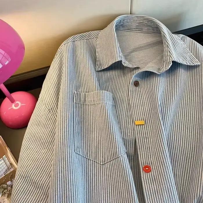 Chemise surdimensionnée rayée en jean vintage décontractée pour femmes printemps été tenue d'anniversaire style années 90