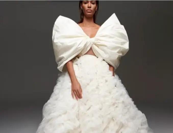 Haut en satin blanc à gros nœud pour filles