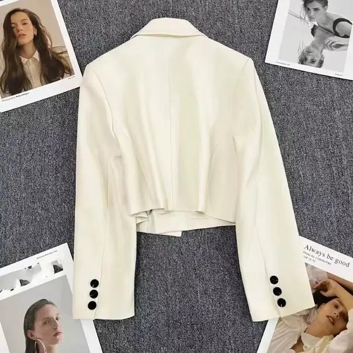 Blazer court noir pour femme