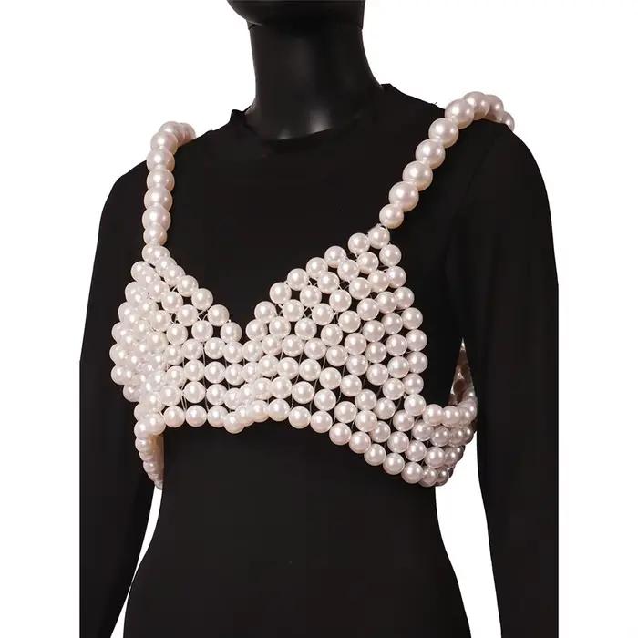 Haut court perlé chic pour femme